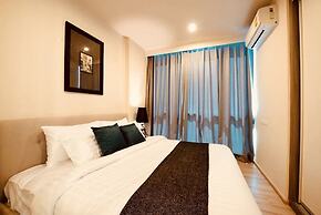 The Base Downtown Condo by Joy