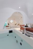 Cave Suites