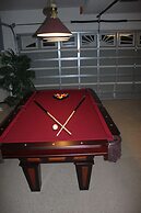 Dolphin's Retreat Near Disney