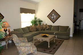 Dolphin's Retreat Near Disney