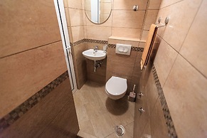 De Lux Apartments Luka