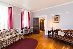 Red Rose Bed & Breakfast