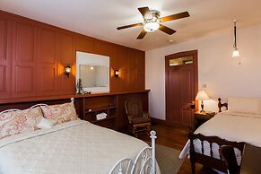 Red Rose Bed & Breakfast