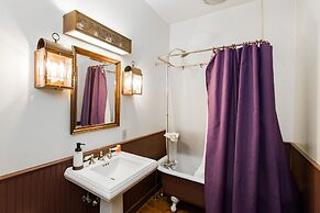 Red Rose Bed & Breakfast