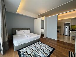 The Signature Service suite Mont Kiara by KLHomeSweet