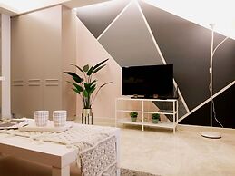 The Signature Service suite Mont Kiara by KLHomeSweet