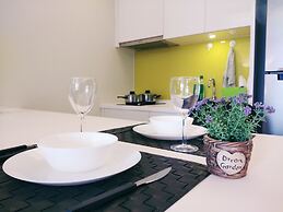 The Signature Service suite Mont Kiara by KLHomeSweet