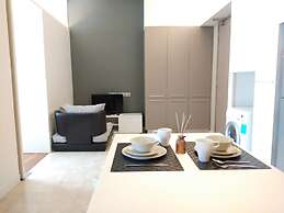 The Signature Service suite Mont Kiara by KLHomeSweet