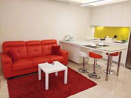 The Signature Service suite Mont Kiara by KLHomeSweet