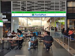 The Signature Service suite Mont Kiara by KLHomeSweet