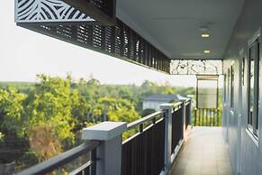 APA-TREE Boutique Hotel