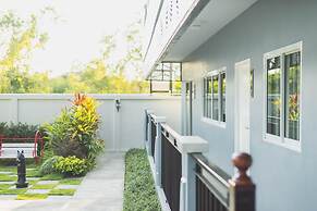 APA-TREE Boutique Hotel