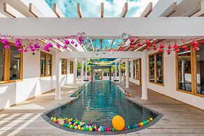 OBLU SELECT Sangeli - Premium All Inclusive with Free Transfers