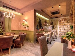 Family Hotel Agoncev