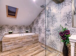 Family Hotel Agoncev