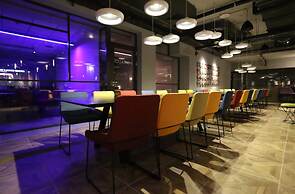 Link hotel & Hub By Dan Hotels