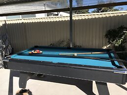 3 Bedroom cozy holiday home