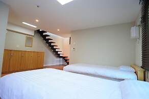 Hannah Guest House - Hostel