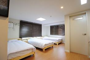 Hannah Guest House - Hostel