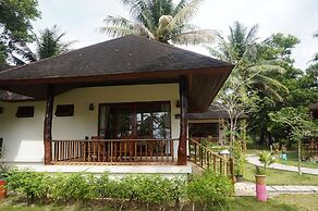Anandah Beach Resort