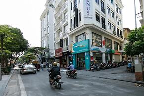 Au Coeur d'Hanoi Apartment