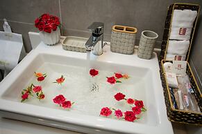 Au Coeur d'Hanoi Apartment