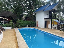 Lonely Beach Pool Resort