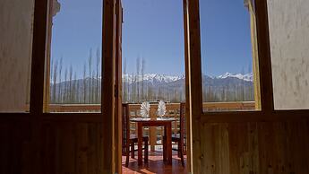 The Driftwood Ladakh