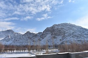 The Driftwood Ladakh