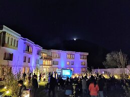 The Driftwood Ladakh