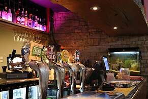 Hampton Halfway Hotel Motel