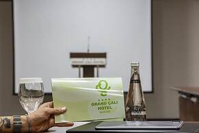 Grand Cali Hotel