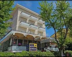 Hotel KURSAAL di Bellaria