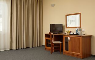 Country Resort Hotel-All Inclusive