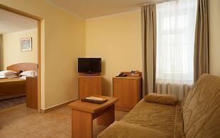 Country Resort Hotel-All Inclusive