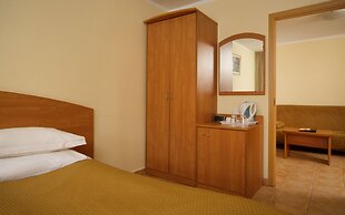 Country Resort Hotel-All Inclusive