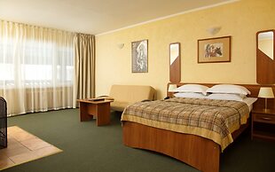 Country Resort Hotel-All Inclusive