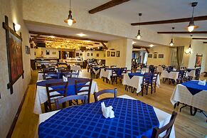 Country Resort Hotel-All Inclusive