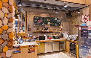 PH Hostel