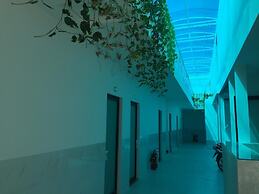 Mai Tuan Chanh Mon A Hotel