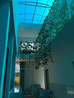 Mai Tuan Chanh Mon A Hotel