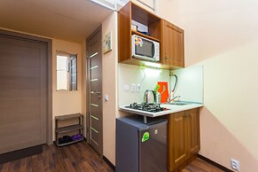 Guests love California on Chernyakhovskogo