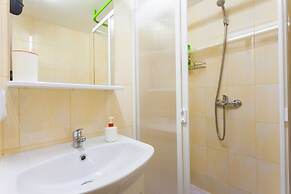 Guests love California on Chernyakhovskogo