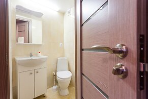 Guests love California on Chernyakhovskogo