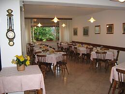 Villa Ester