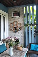 I-Destiny Gallery Resort