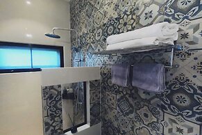 I-Destiny Gallery Resort