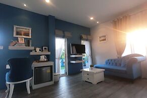 I-Destiny Gallery Resort