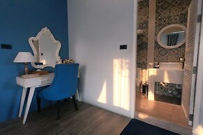 I-Destiny Gallery Resort