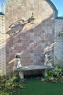 I-Destiny Gallery Resort